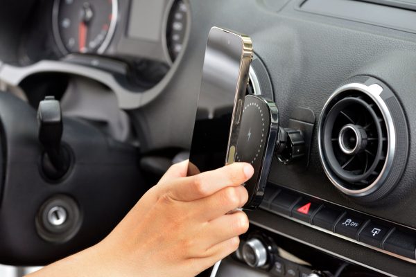 Energizer MagSafe Wireless Car Charger Mount Fast Charging-14